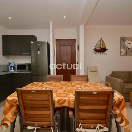 Bris Mar 15 Apartment *