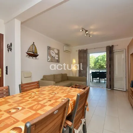 Appartement Bris Mar 15 *