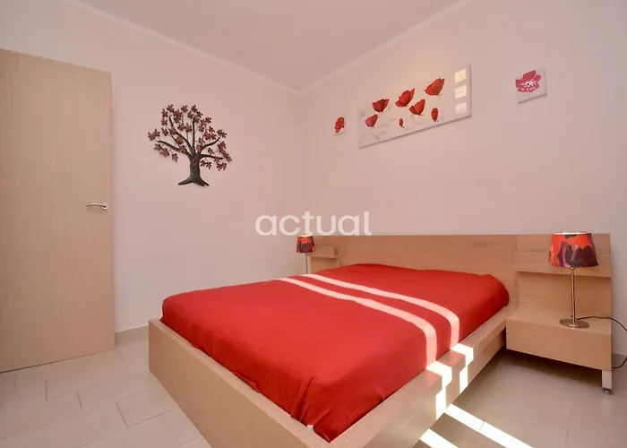 Апартаменти Bris Mar 15 *